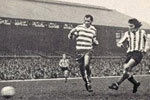 <span class="style1">Sunderland John Lathan slots the ball home in the dying seconds only to have the effort ruled out for offside</span>