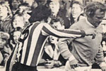 <span class="style1">Dave Watson challenges City striker Francis Lee</span>