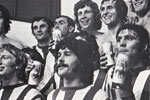 <span class="style1">A happy dressing room as Sunderland players show their delight at reaching the semi-final</span>